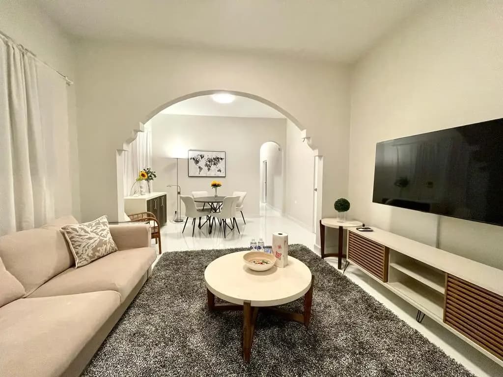 Condo 04 — 2 bedroom condo in Condado