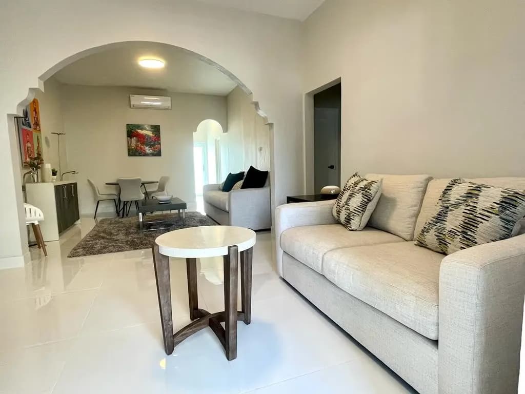 Condo 06 — 2 bedroom condo in Condado